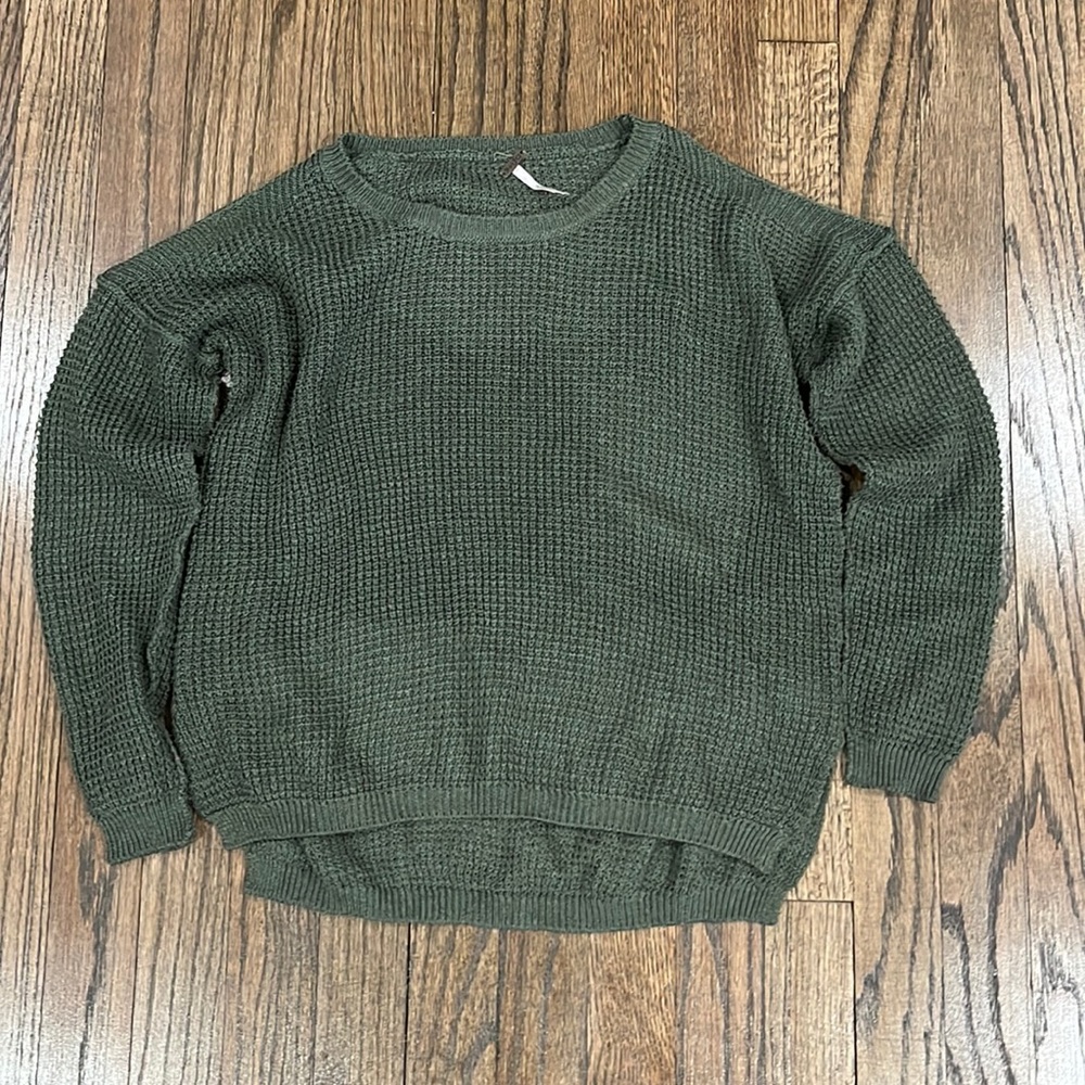 Green waffle cold shoulder sweater